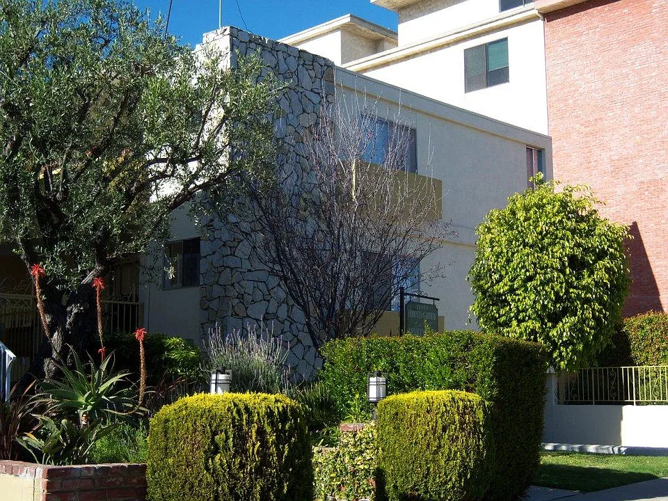 Dorothy Gardens - Dor 11953-3_01302015