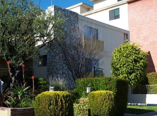 Beautiful Brentwood 2 bed apt, Los Angeles, CA 90049