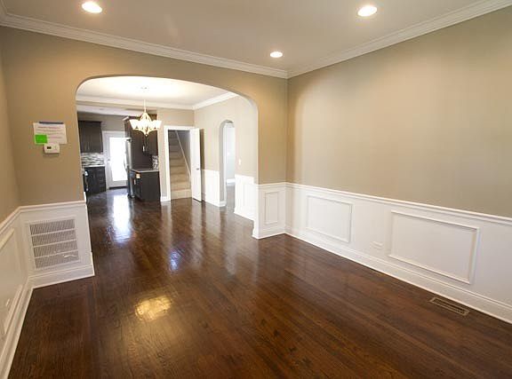 2nd image of 6317 N Campbell Ave