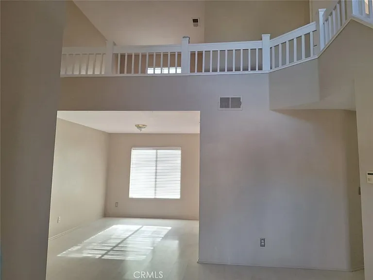 30427 Yosemite Dr — Photo 41
