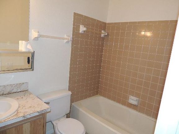 2nd image of 3102 SW Watson Ct