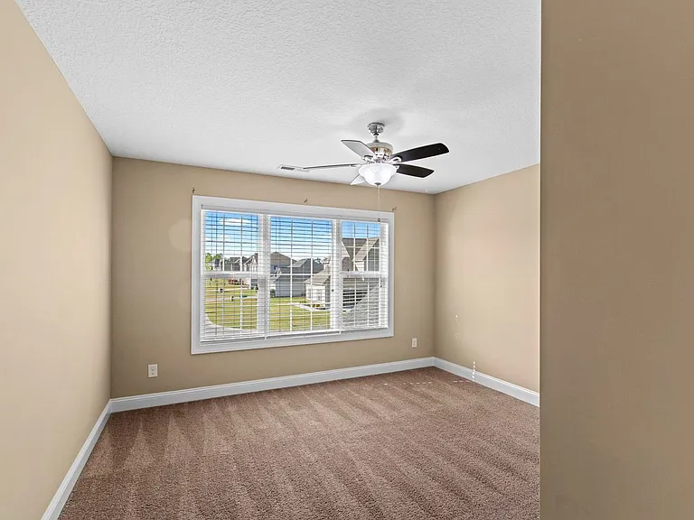 260 Cuddy Ct — Photo 20