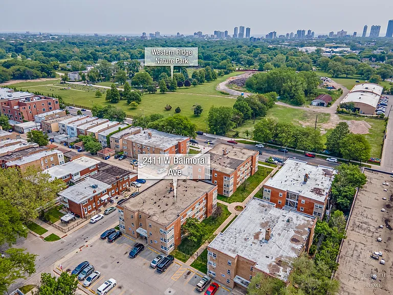 2411 W Balmoral Ave #1D — Photo 16