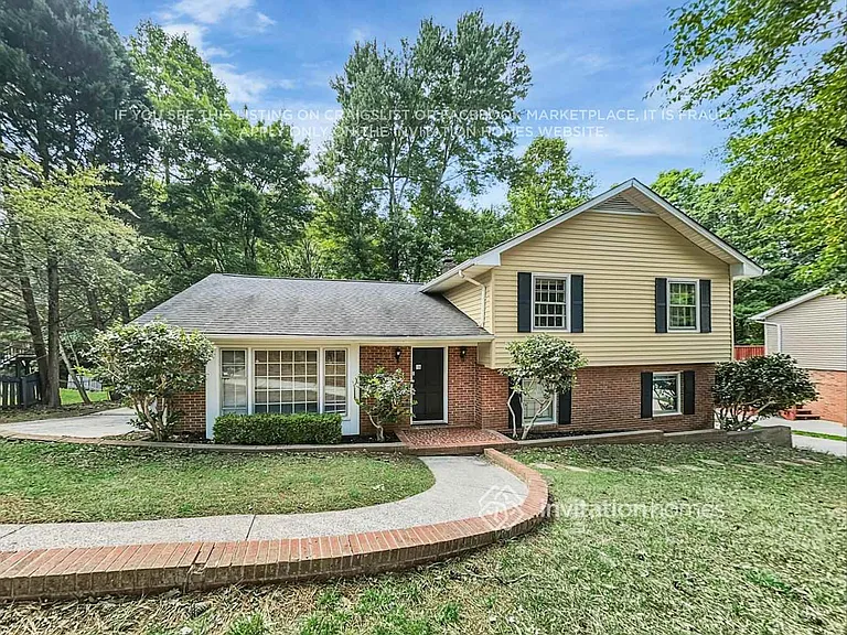311 Kelford Ln — Photo 5