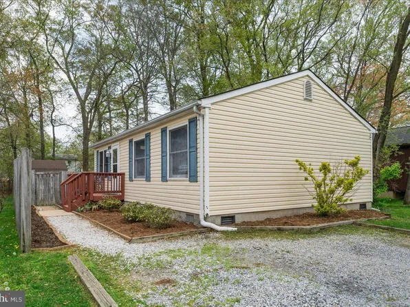 5519 Baskin St, Churchton, MD 20733