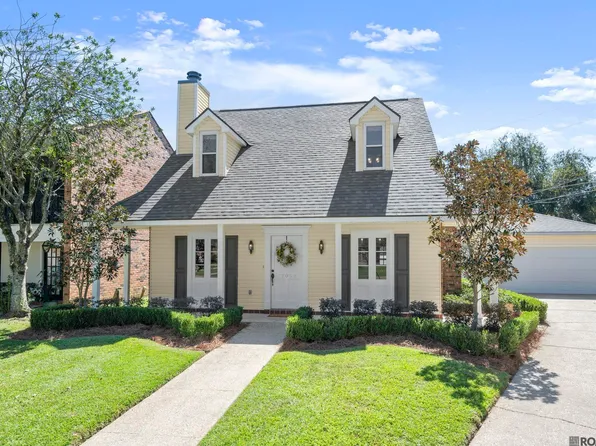 12092 S Tom Stokes Ct, Baton Rouge, LA 70810