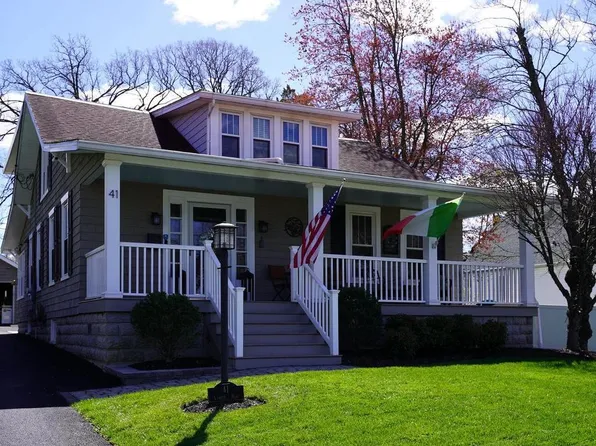 41 Cinder Rd, Lutherville Timonium, MD 21093