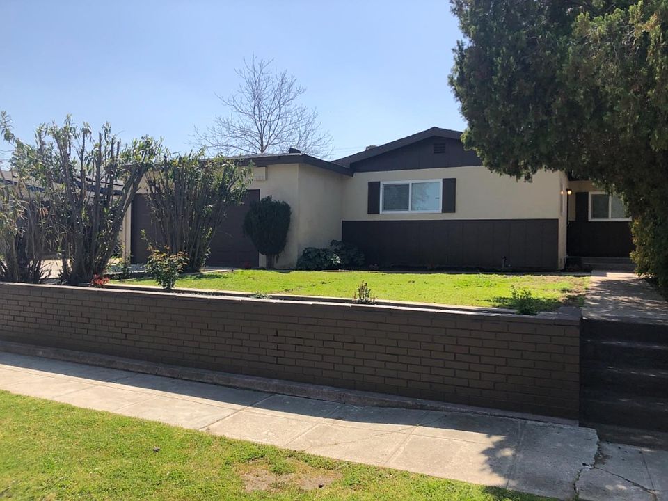 1st image of 139 W Celeste Ave