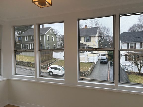 3rd image of 24-26 Lebanon St #1