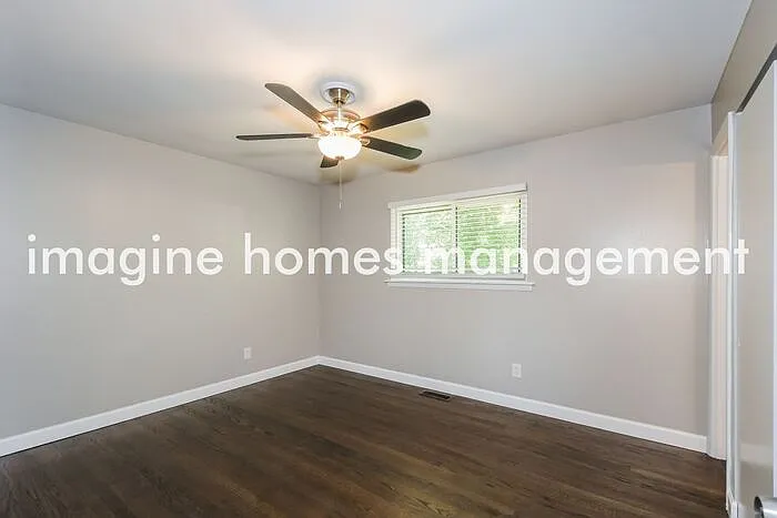 156 Oakside Ln — Photo 5