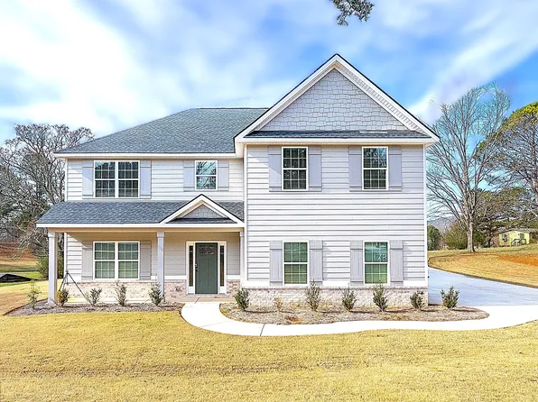 575 Mountain View Rd #17B, Hamilton, GA 31811