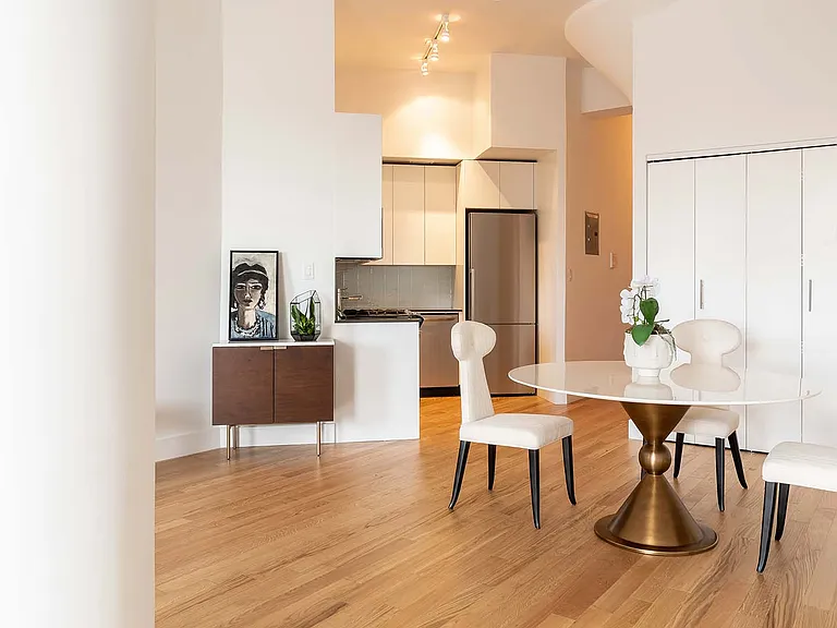 95 Horatio St #621 — Photo 10