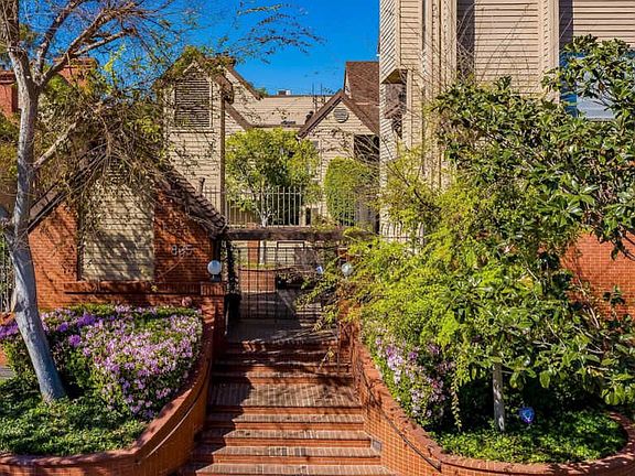 4th image of 835 S Lucerne Blvd APT 301