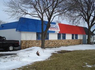 2020 Ogden Ave, Lisle, IL 60532