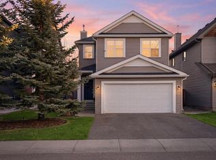 93 N Copperleaf Way SE, Calgary, AB T2Z 0H9