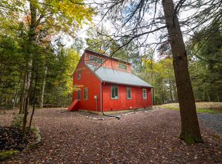 3107 Beaver Dr, Tobyhanna, PA