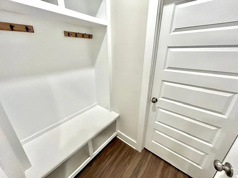 115 Hutchinson Rd — Photo 20