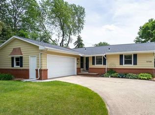 1719 W Glendale Ave, Appleton, WI 54914