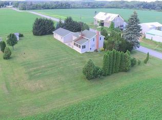 8064 Conlon Rd, Le Roy, NY 14482