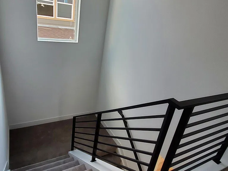 6106 Netherland Ct — Photo 24