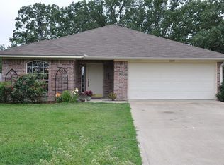 10855 Southern Trace Cir, Flint, TX 75762