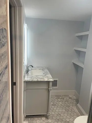 190 Hill St Photo 1