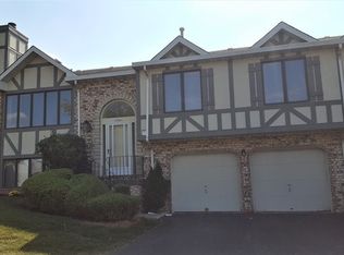 17541 Windsor Pkwy #34, Tinley Park, IL 60487