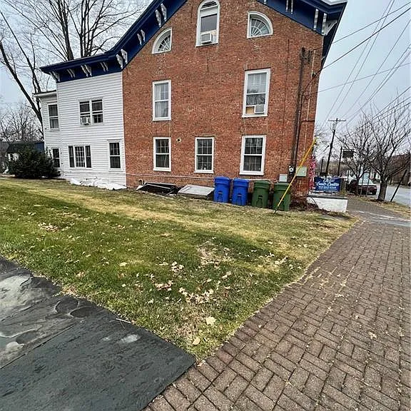 155 Main St #4 — Photo 2