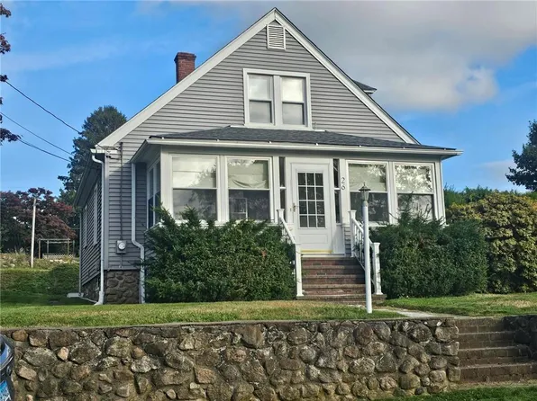26 Westminster St, Westerly, RI 02891