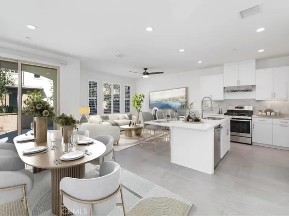 26 Prominence, Lake Forest, CA 92630