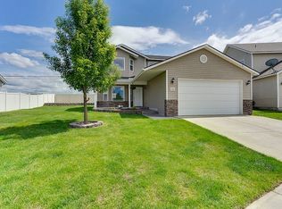 2083 E Wagon Trl, Post Falls, ID 83854