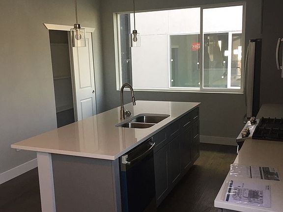 4th image of 1895 N Vine St #102