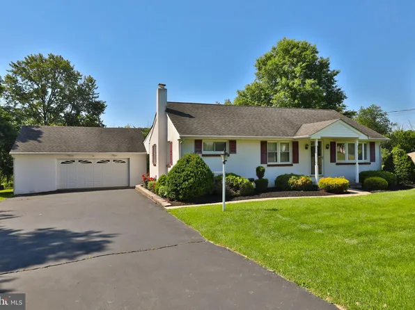 328 Ridge Rd, Sellersville, PA 18960