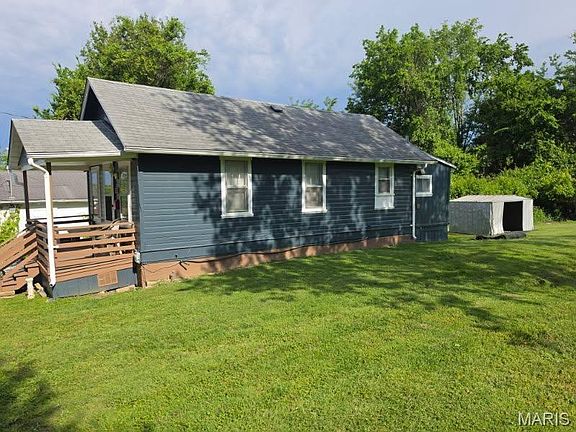 4th image of 437 Thrift Ave