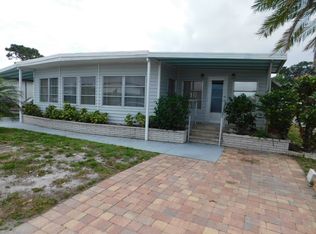 958 E Ybor Ave, Venice, FL 34285