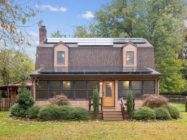 1728 Martin Rd, Suffolk, VA 23433