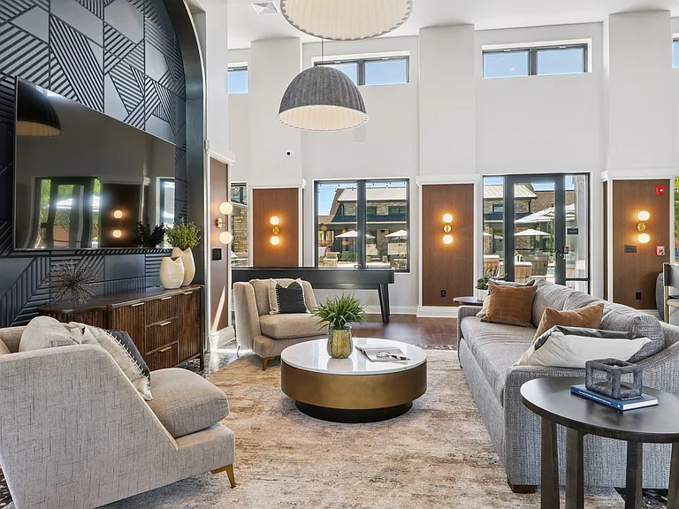 The Liliana Apartment Homes — Photo 10