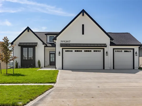 1267 S Radley St, West Des Moines, IA 50266