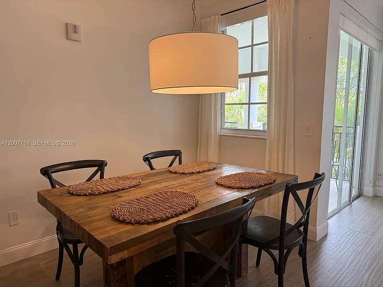 3105 NE 184th St #7201 — Photo 8