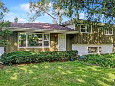 320 N Richmond Ave, Westmont, IL, 60559