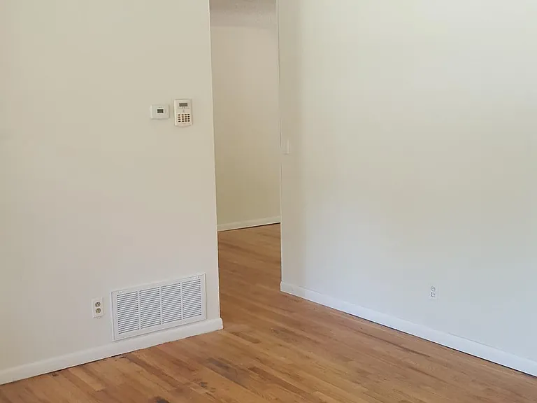1828 Cypress St — Photo 9