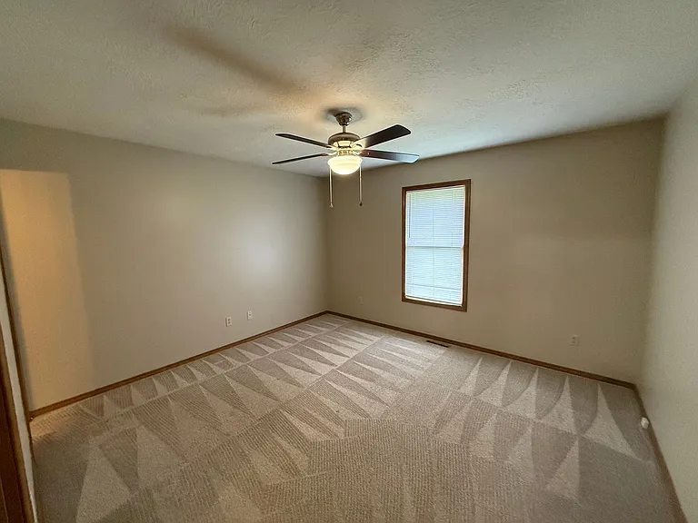 4114 S Franklin Ave — Photo 12