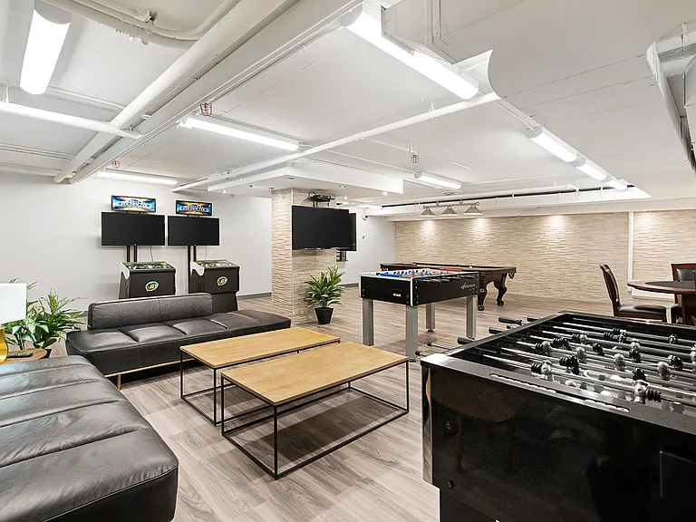 50 Spadina Rd — Photo 19