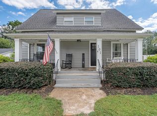 101 Bud St, Greenville, SC 29617