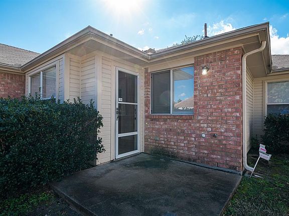 4th image of 705 Creekside Dr