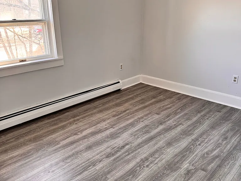 317 S Main St — Photo 11