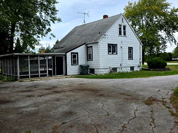 2nd image of 6731 183rd St