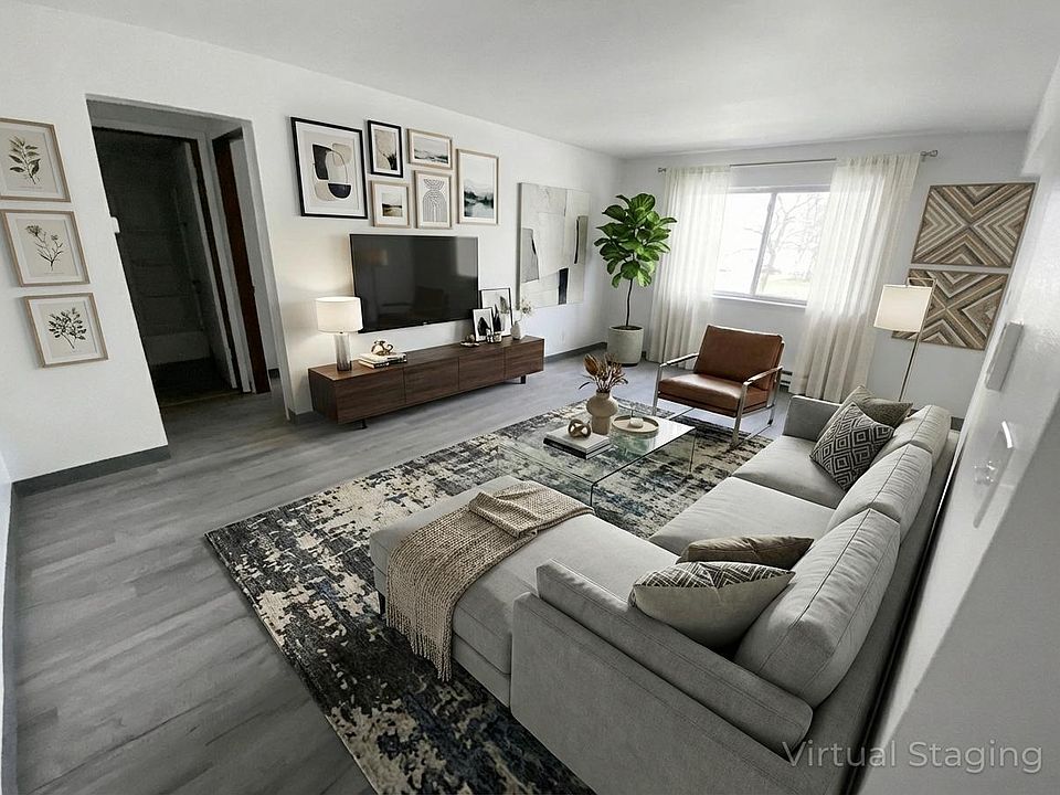 1st image of 744 Michigan Ave E #6