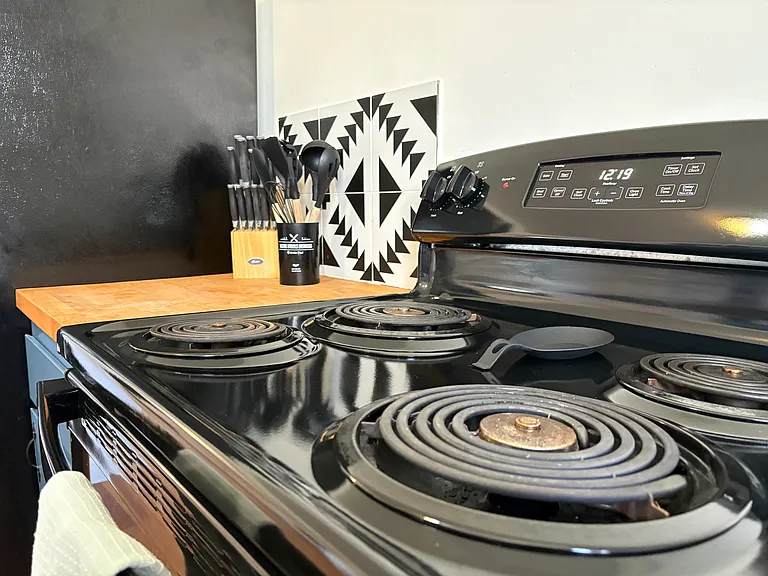 170 E 100 N #6 — Photo 12