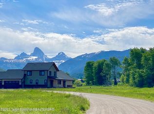 2245 Edelweiss Ln, Victor, ID 83422